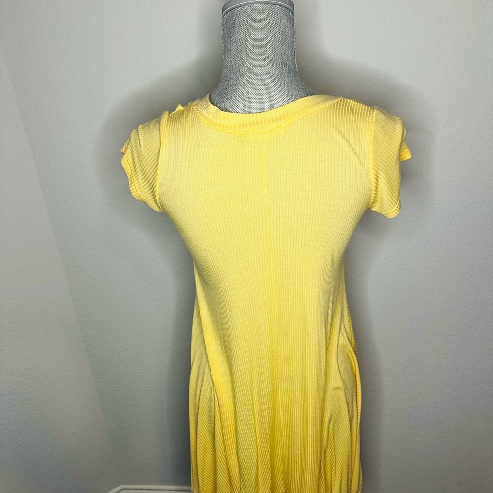 Yellow Ribbed Button-Front Dress size small - Picture 4 of 4